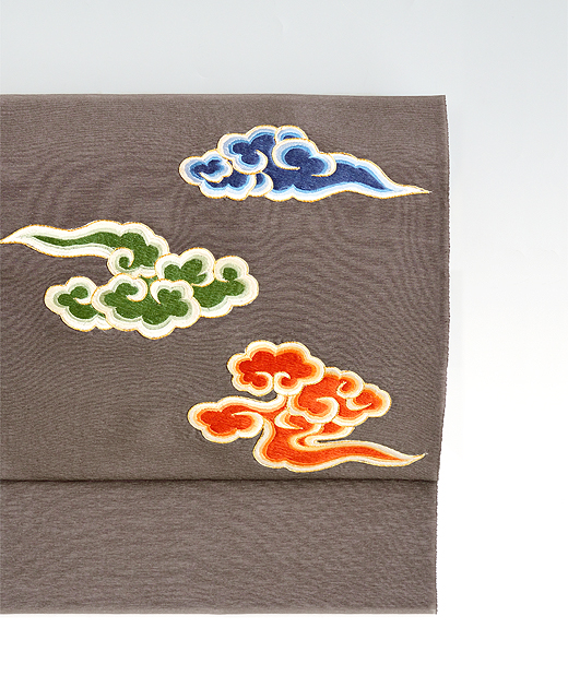 工芸キモノ野口： 刺繍染め帯 『瑞雲模様』